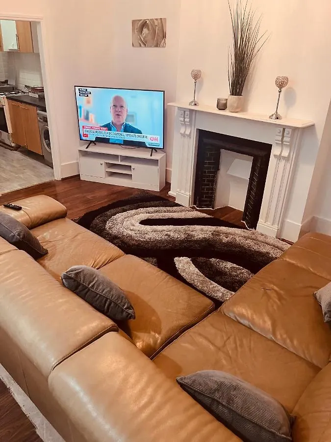Modern Large Studio London