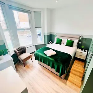  Homestay 43 Ensuite Look Like Locations